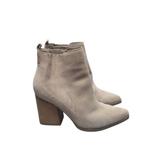 Marc Fisher Women's Size 10M Alva Taupe Pointed Toe 3.5 Inch Block Heel Booties